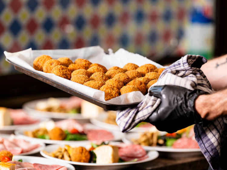 Mizzica Mangiatoria slider image