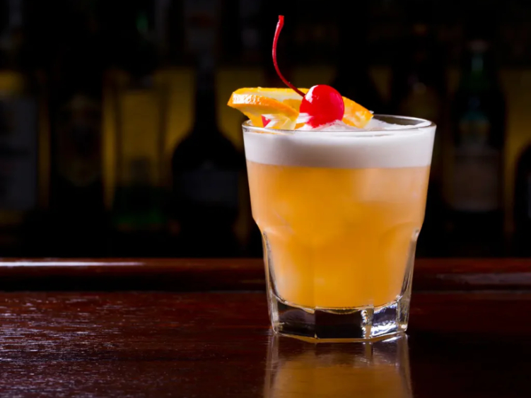 Two Hands Rooftop Bar slider image