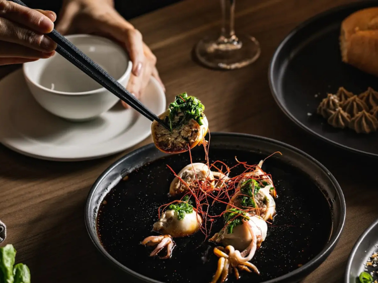 Hustlers slider image