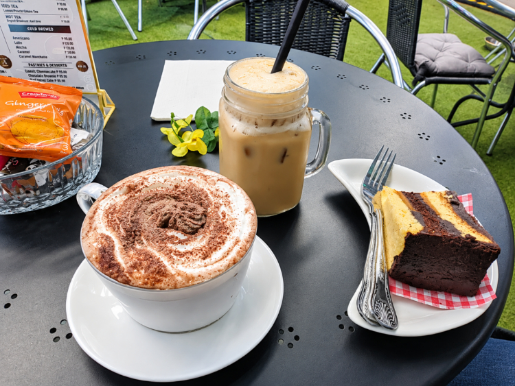 Mr Latte's