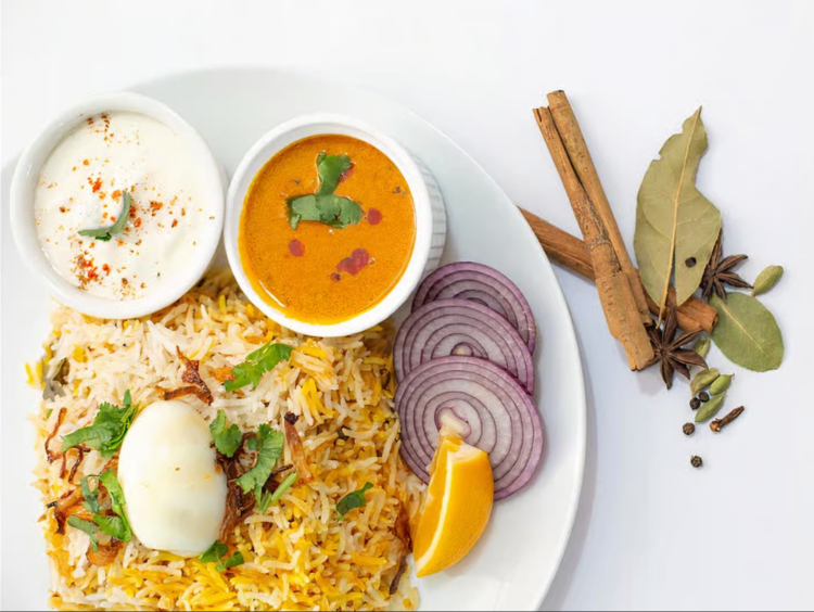 Indian Bay Restaurant & Bar slider image