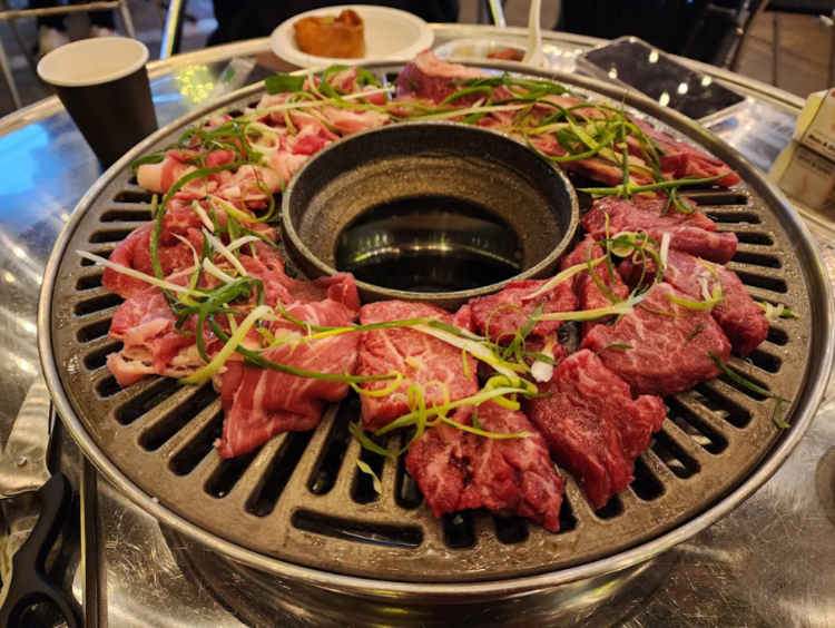 Dawn House Buffet slider image