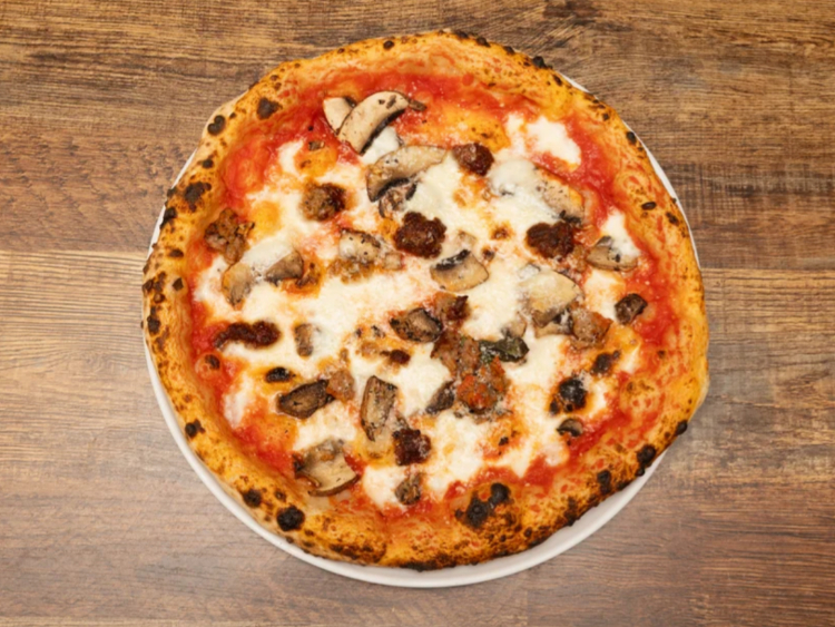 Made in Puglia - Vauxhall slider image