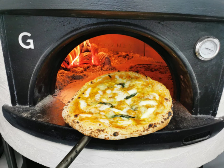 Made in Puglia - Vauxhall slider image