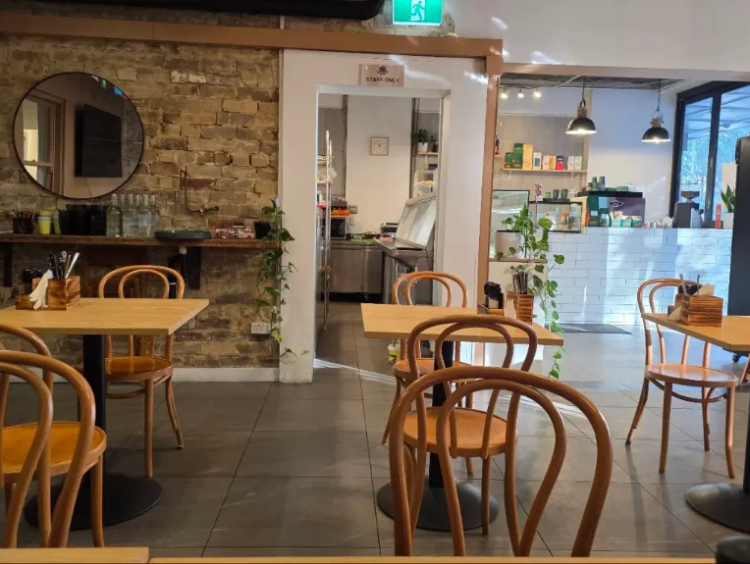 Willoughby's Vibe Cafe slider image