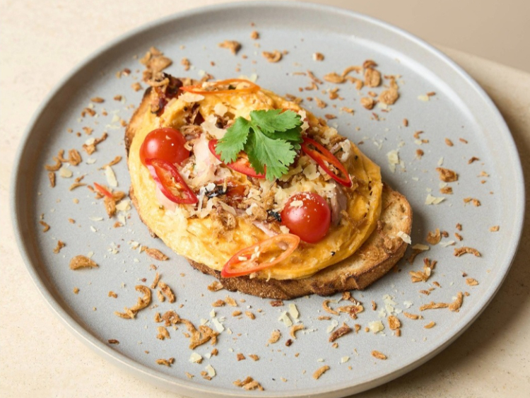 Little Growling Cafe & Restaurant slider image