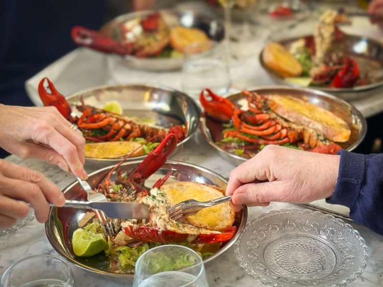 Olala Seafood by Muli slider image