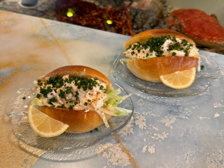 Olala Seafood by Muli slider image