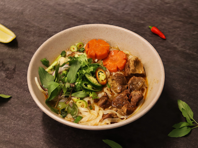 Com Nha Vietnamese Restaurant  slider image