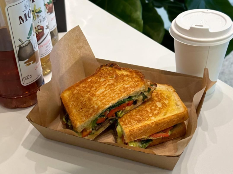 On The Juice - South Melbourne slider image