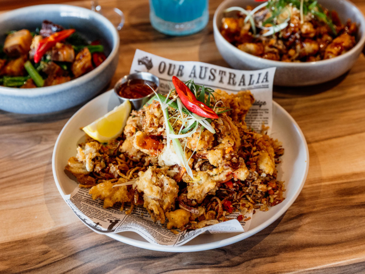 More Thai - Surfers Paradise slider image