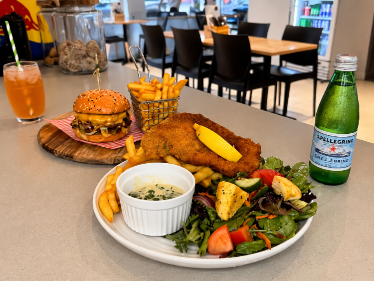 Two Chiefs Cafe slider image