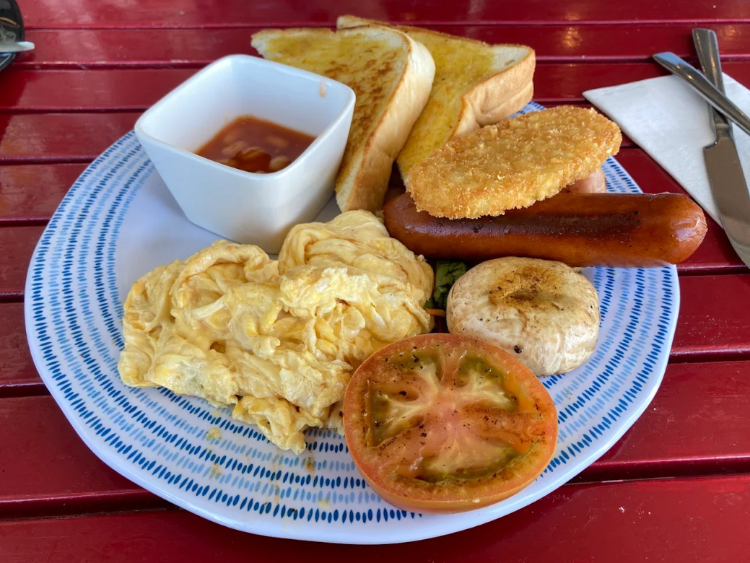 Woofissimo Cafe & Restaurant slider image