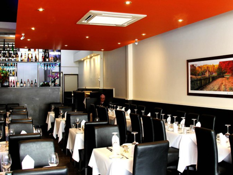 Camberwell Curry House slider image