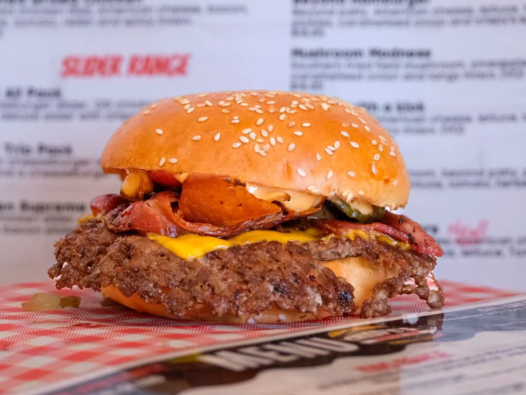 Crispy's Burgers slider image