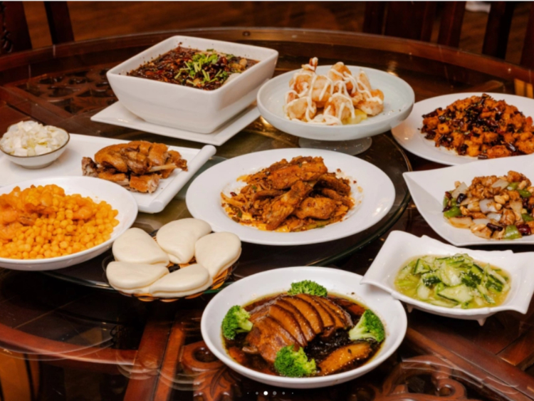 Red Chilli Sichuan Restaurant - Perth slider image