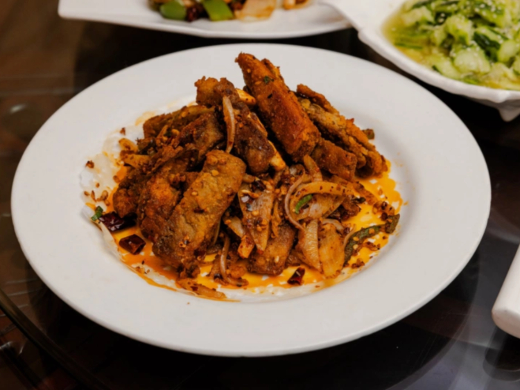 Red Chilli Sichuan Restaurant - Perth slider image