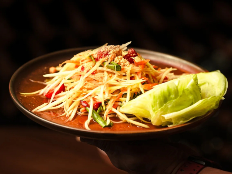 NUNU Fusion Thai slider image