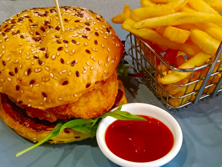 CatchUp Place slider image