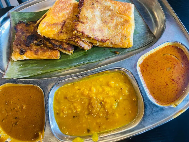 Samy’s Curry House slider image