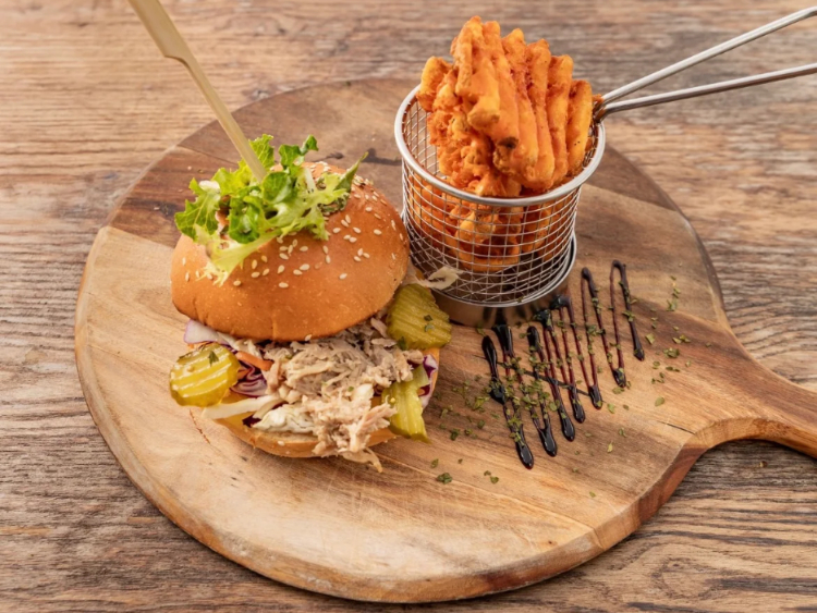 Ohana's Cafe and Restaurant slider image