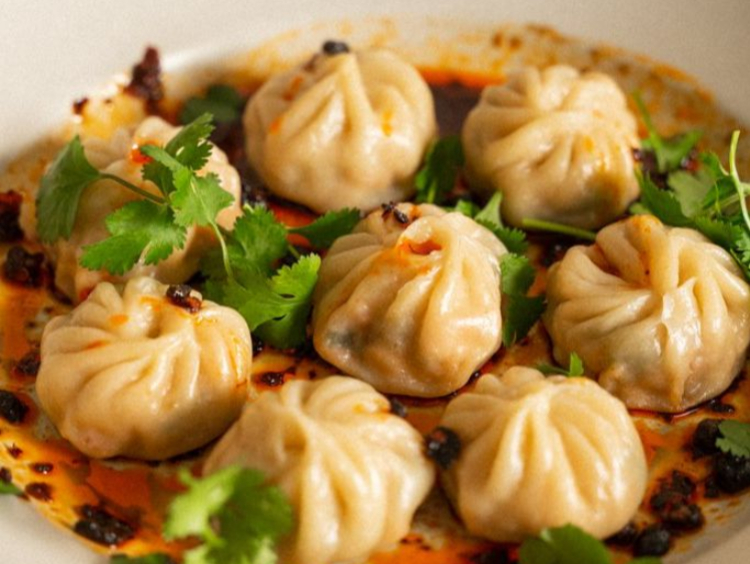 Wu Xi Dumpling Bar - Balwyn North slider image