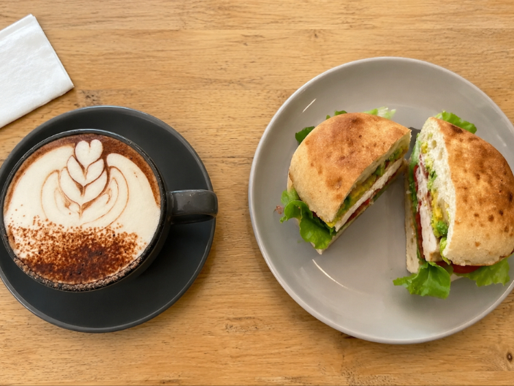 Fredy's Cafe slider image