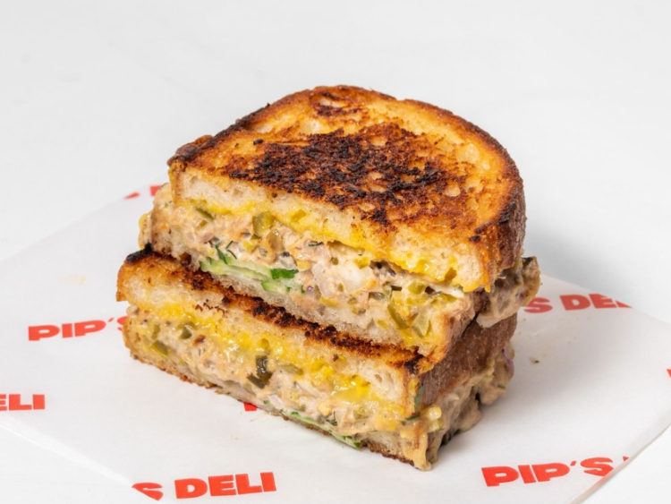 Pip's Deli slider image