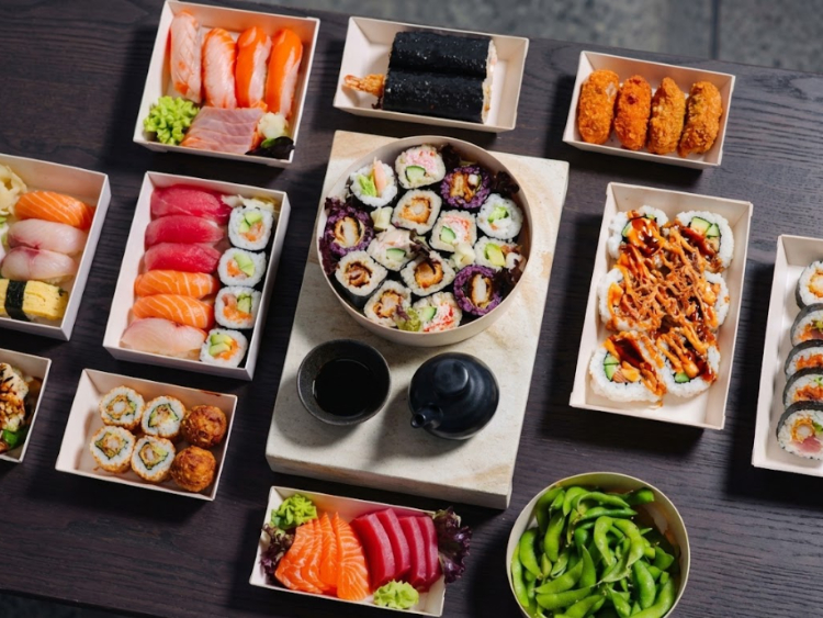 Kumo Sushi slider image