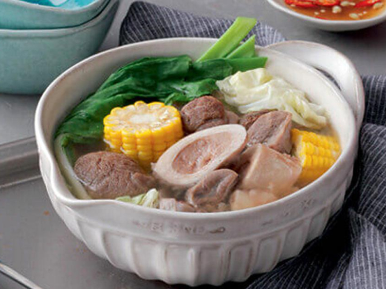 Pinoy & Asian Eatery slider image