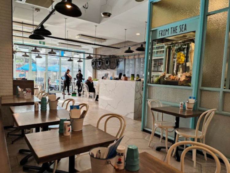 Hunky Dory - Oakleigh slider image
