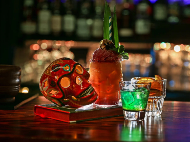 The Beachcomber slider image