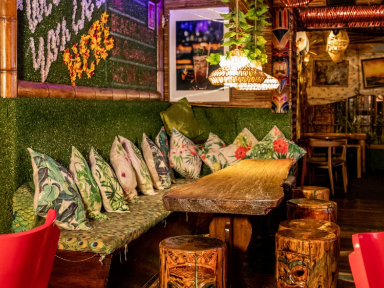 The Beachcomber slider image