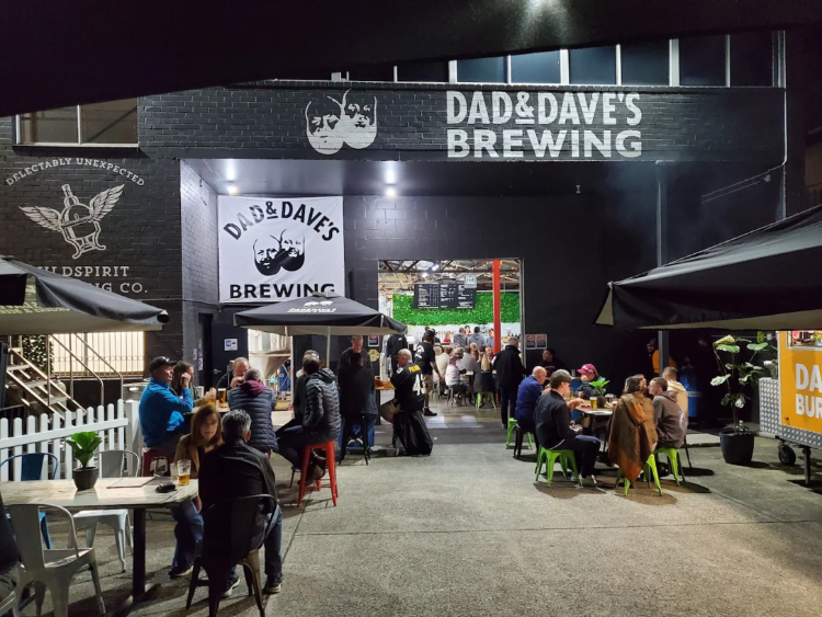 Dad & Dave's Brewing slider image