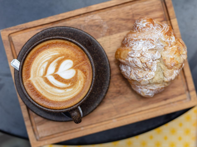 Great Portland Street Deli slider image