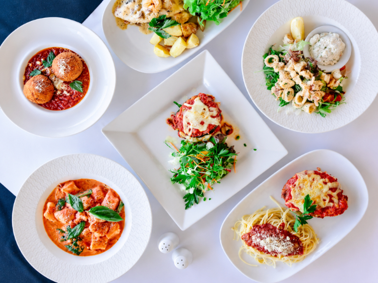 La Vela Restaurant slider image