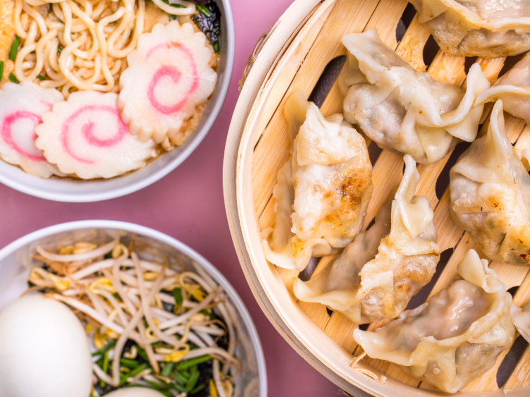 Wok in Walk Out slider image