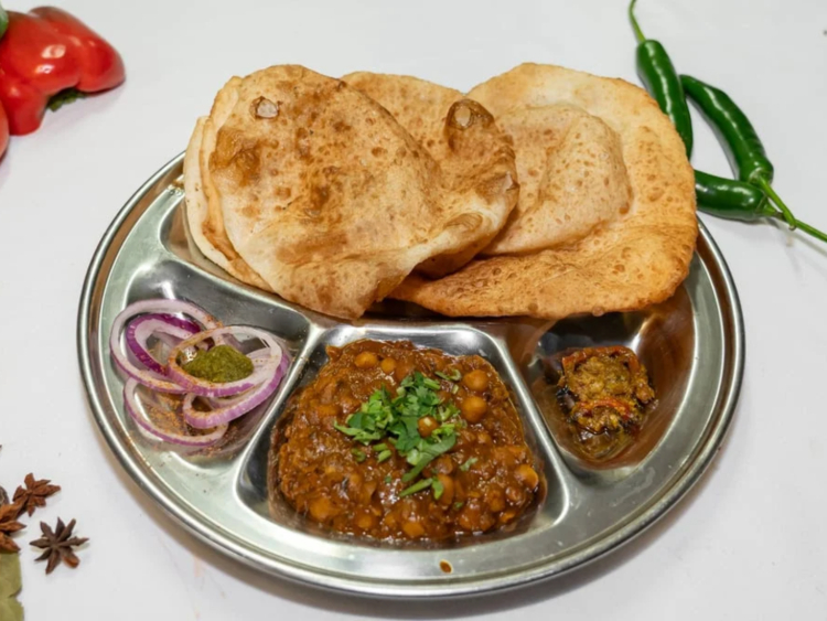 Spice on Wheels Indian Restaurant - New Town slider image