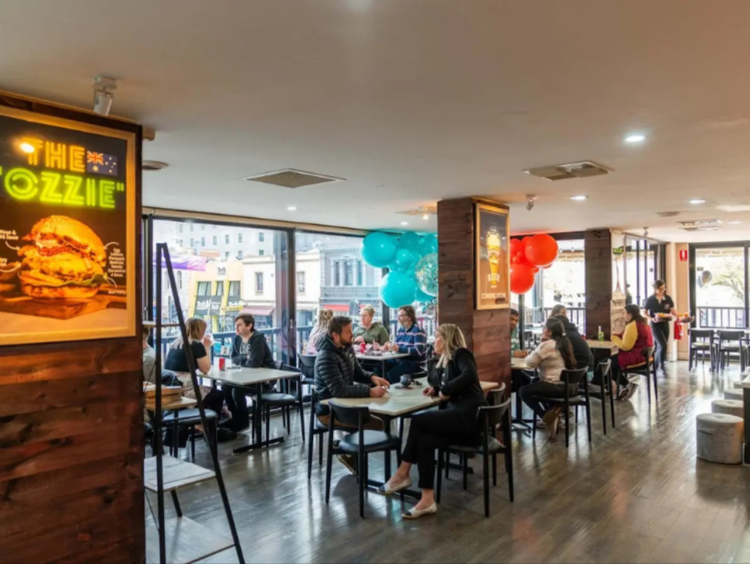 Yankee's Burger Bar - Adelaide CBD slider image