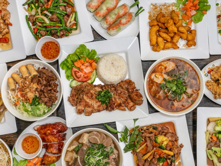 Pho & Spice slider image