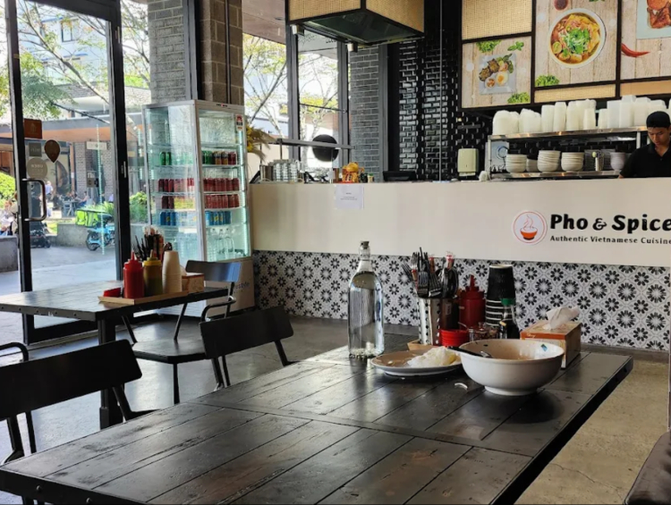 Pho & Spice slider image