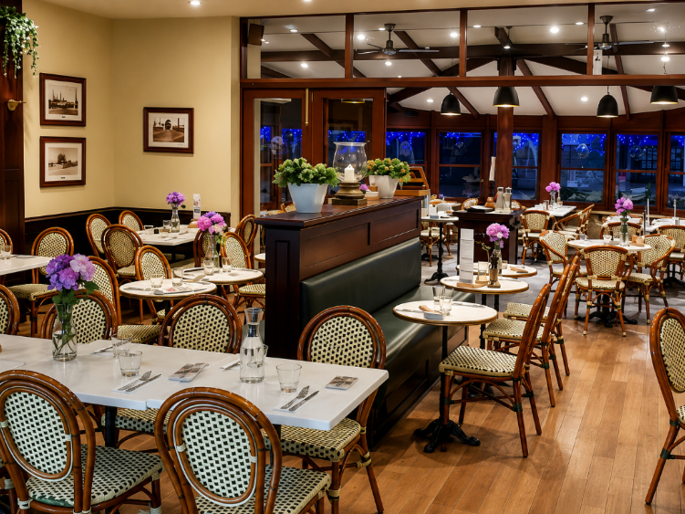 Globe Coffee House Patisserie & Restaurant slider image