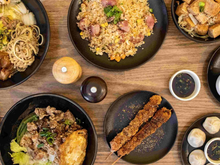 Bravo Taiwanese Noodle & Grill Restaurant slider image