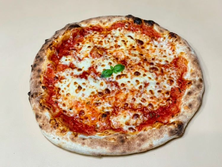 Bella Pizza and Pasta slider image