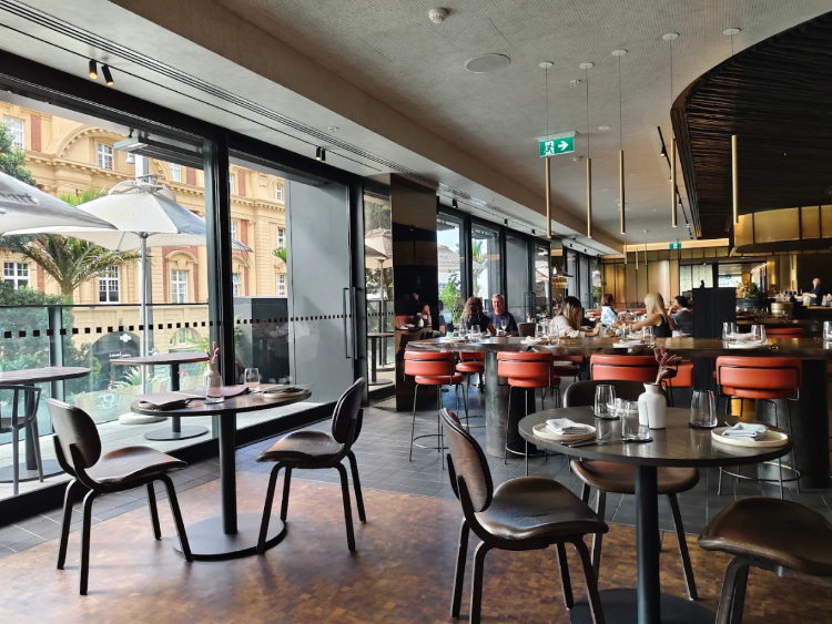 Advieh Restaurant And Bar slider image
