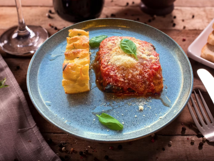 Caloroso Neapolitan Pizza & Bar slider image