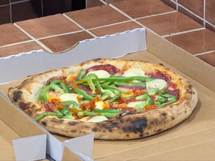 Fabbrica Della Pizza - Essendon slider image