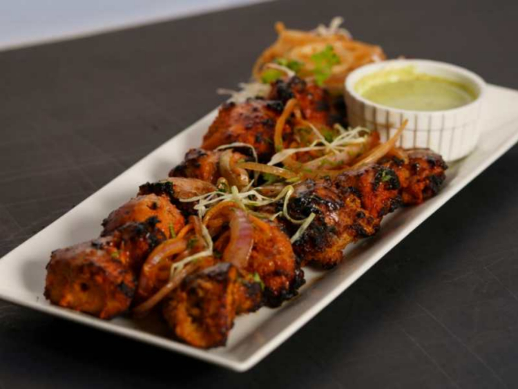 Strand Tandoori slider image