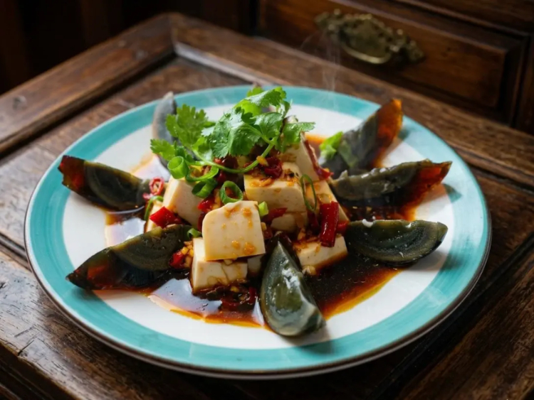 25 Spices Hunan slider image