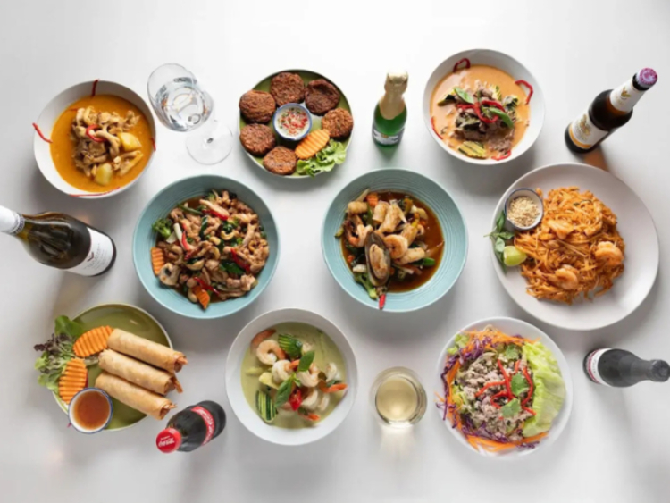 Parade Thai Restaurant slider image